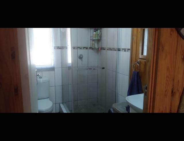 2 BEDROOM GATED ESTATE FOR SALE IN ESCOMBE